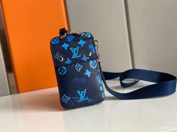 LOUIS PHONE POUCH VUITTON 0526